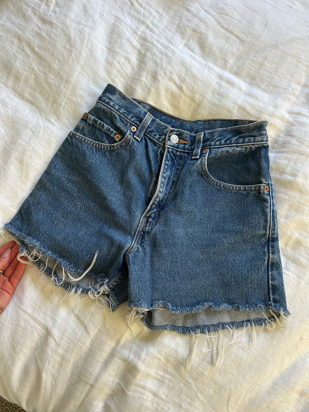Raw-Hem Classic Vintage Levi’s Denim Shorts